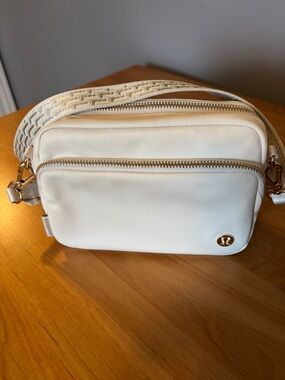 Lululemon athletica Cream Crossbody with Patterned Strap